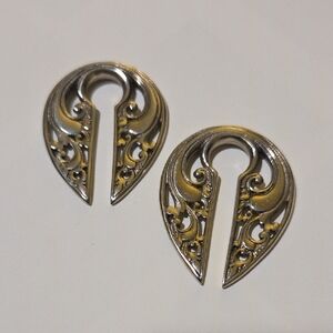 Elegant Silver and Gold Filigree Earrings